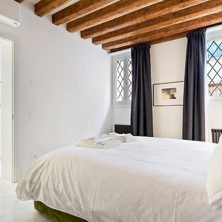 Dimora San Lorenzo Luxury Apartment Венеция Екстериор снимка
