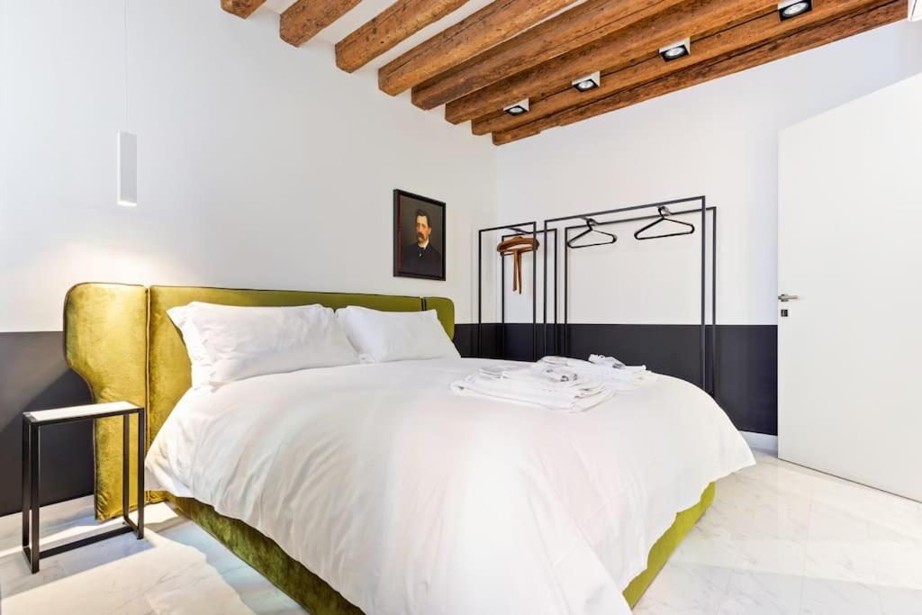 Dimora San Lorenzo Luxury Apartment Венеция Екстериор снимка